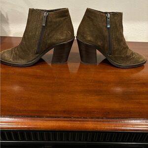 Aquatalia Womens ankle boots